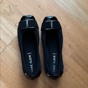 Anne Klein Black Patent Trim Flats